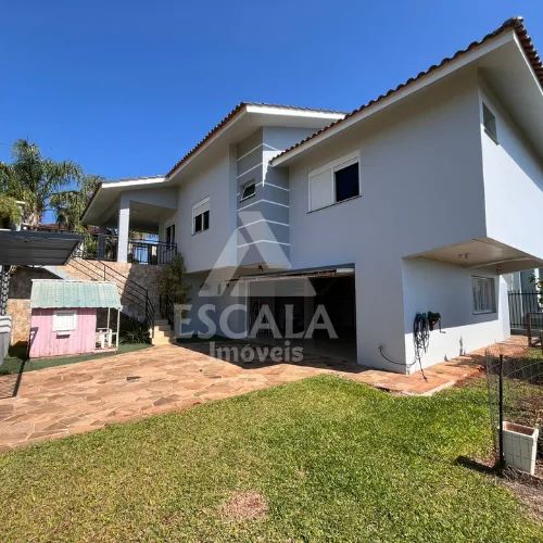 Casa com 3 dormitórios